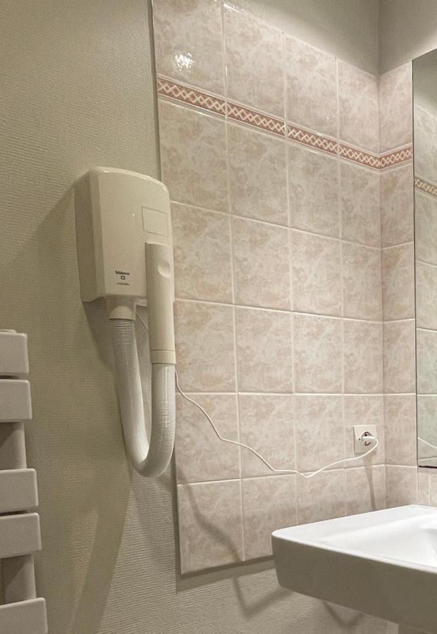 Bel Appartement, Bien Equipe Et Confortable Dans Le Centre Historique Apartment Fougeres